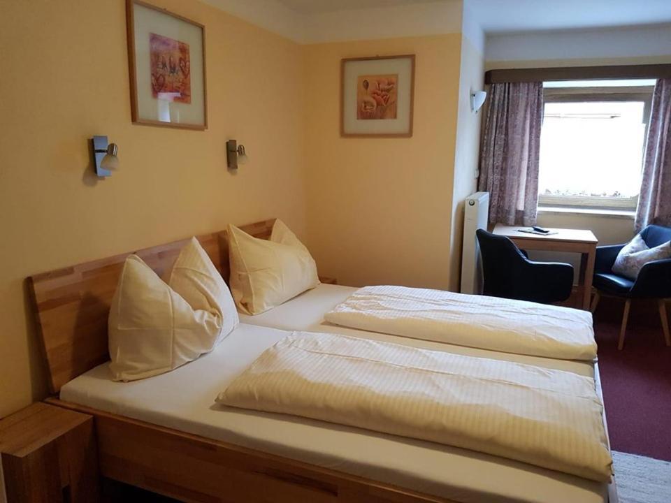Hotel Garni Edelweiss ซีกส์ดอร์ฟ ภายนอก รูปภาพ